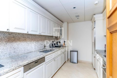 2 bedrooms Apartment in Downtown Dubai (Downtown Burj Dubai), UAE No. 212071 9