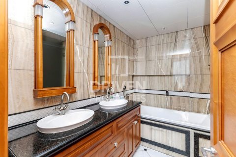 2 bedrooms Apartment in Downtown Dubai (Downtown Burj Dubai), UAE No. 212071 12