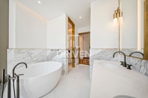 3 bedrooms Apartment in Business Bay, UAE No. 212805 18