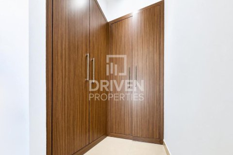 Townhouse de 3 dormitorios en Arabella Townhouses, UAE No. 214995 7