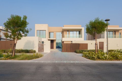 Villa de 5 dormitorios en Abu Dhabi, UAE No. 218753