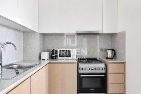 Apartment de 2 dormitorios en Burj Royale, UAE No. 204692 12