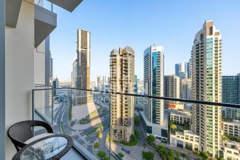 Apartment de 2 dormitorios en Burj Royale, UAE No. 204692 13