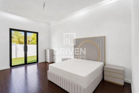 Villa de 6 dormitorios en Jasmine Leaf, UAE No. 222823 11