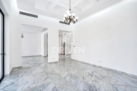 Villa de 6 dormitorios en Jasmine Leaf, UAE No. 222823 8