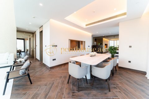 Duplex de 2 chambres à Zabeel, UAE No. 16661 9