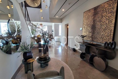 Villa de 4 chambres à Abu Dhabi, UAE No. 224027 3