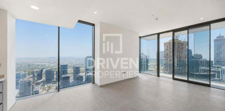 Apartment de 1 dormitorio en Business Bay, UAE No. 215059