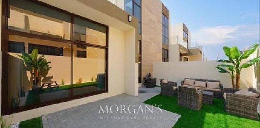 4 bedrooms Villa in Meydan, UAE No. 38028