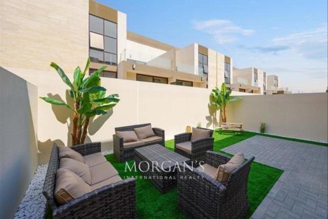 4 bedrooms Villa in Meydan, UAE No. 38028 32