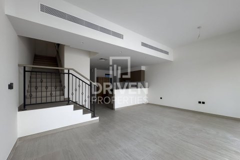 4 bedrooms Townhouse in Damac Lagoons, UAE No. 212367 6