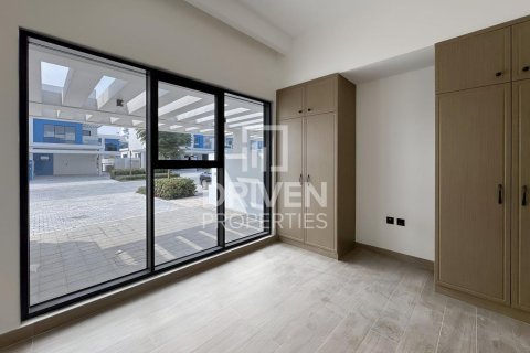 4 bedrooms Townhouse in Damac Lagoons, UAE No. 212367 10