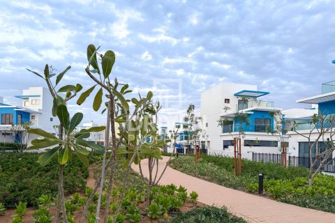 4 bedrooms Townhouse in Damac Lagoons, UAE No. 212367 20