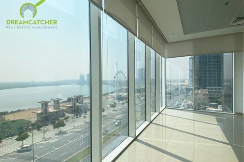 Office de 185.8m² en Ras Al Khaimah, UAE No. 75686 17