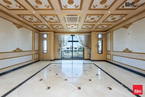 6 bedrooms Villa in Al Barsha, UAE No. 216542 14