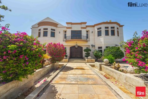 6 bedrooms Villa in Al Barsha, UAE No. 216542 23