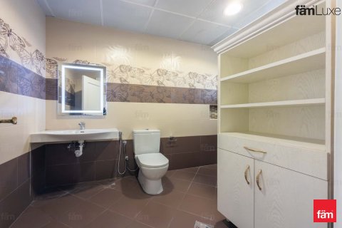 6 bedrooms Villa in Al Barsha, UAE No. 216542 19