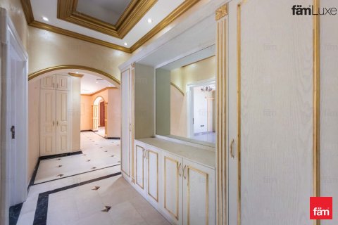 6 bedrooms Villa in Al Barsha, UAE No. 216542 10