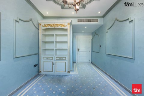 6 bedrooms Villa in Al Barsha, UAE No. 216542 20