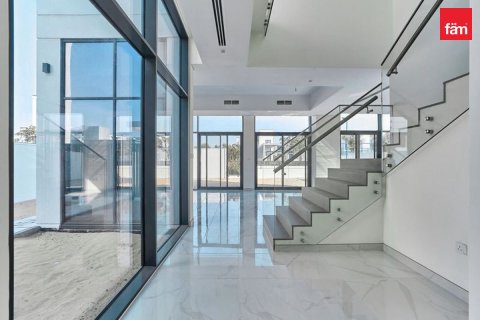 Villa de 4 dormitorios en Al Furjan, UAE No. 205083 5