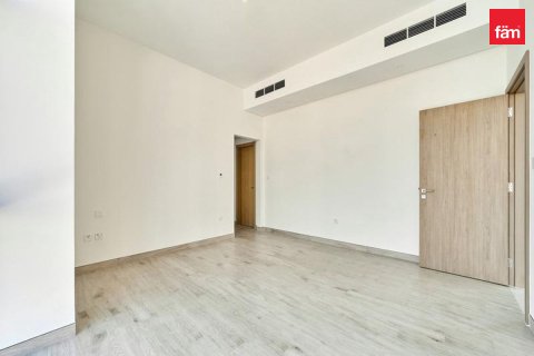 Villa de 4 dormitorios en Al Furjan, UAE No. 205083 9