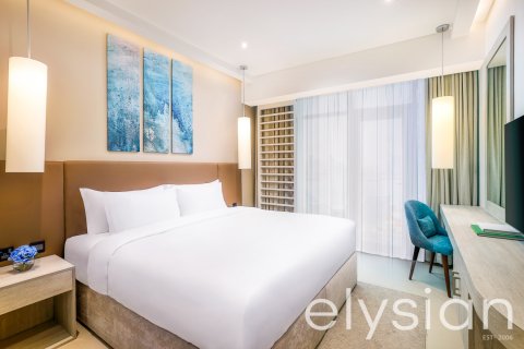 Studio Apartment in Palm Jumeirah, UAE No. 64781 4