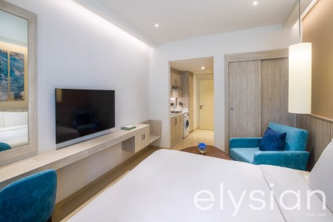 Studio Apartment in Palm Jumeirah, UAE No. 64781 3