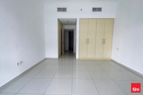 2 bedrooms Apartment in Dubai, UAE No. 215760 6