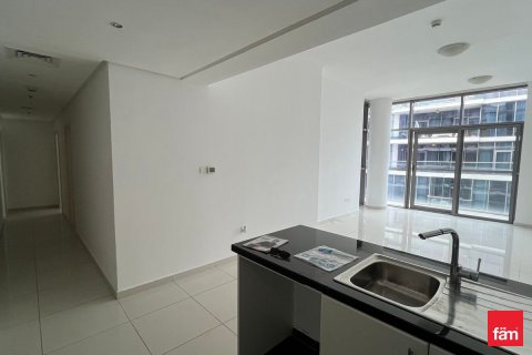 2 bedrooms Apartment in Dubai, UAE No. 215760 7