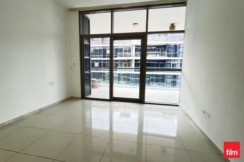 2 bedrooms Apartment in Dubai, UAE No. 215760 19