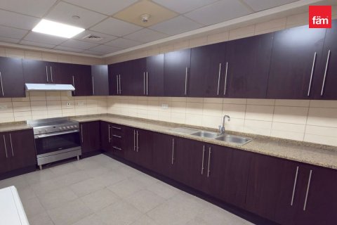 4 bedrooms Apartment in Dubai, UAE No. 213367 19
