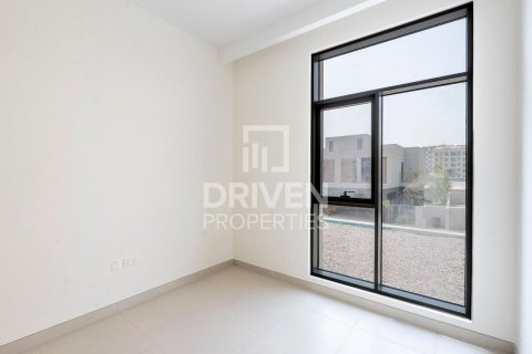 4 bedrooms Villa in Dubai South (Dubai World Central), UAE No. 226061 16