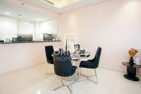 Apartment de 2 dormitorios en Paramount Tower Hotel & Residences, UAE No. 202627 13