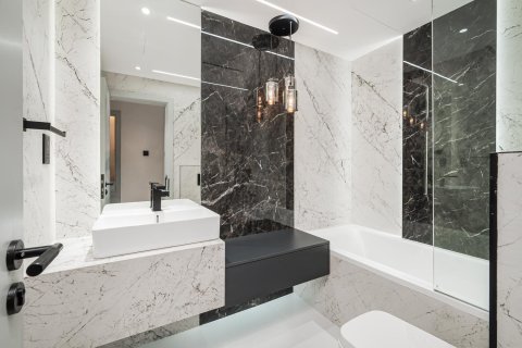 Apartment de 3 dormitorios en Princess Tower, UAE No. 215397 11