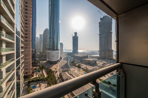 Apartment de 3 dormitorios en Princess Tower, UAE No. 215397 8