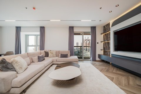 Apartment de 3 dormitorios en Princess Tower, UAE No. 215397