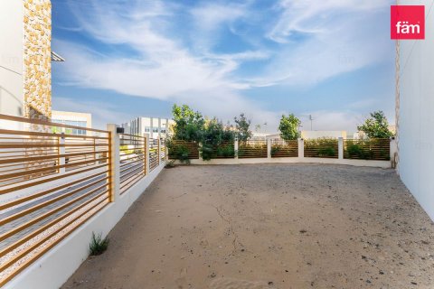 Townhouse de 2 dormitorios en Dubai, UAE No. 150887 6