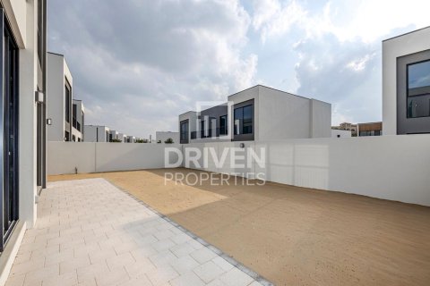 Вилла с 4 спальнями в Dubai Festival City, ОАЭ №218531 27