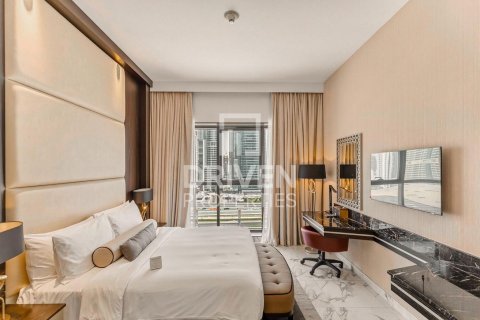 Studio Apartment in Dubai Marina, UAE No. 211834 2