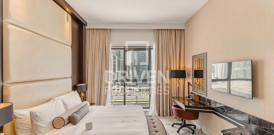 Studio Apartment in Dubai Marina, UAE No. 211834