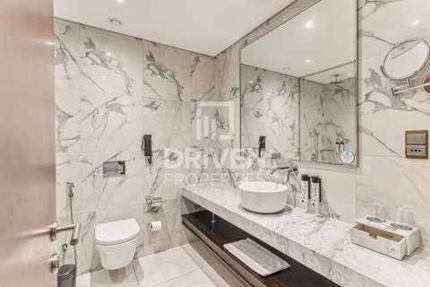 Studio Apartment in Dubai Marina, UAE No. 211834 10
