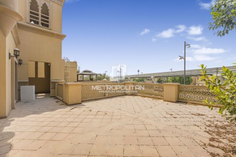 Villa de 4 dormitorios en Palm Jumeirah, UAE No. 128581 31