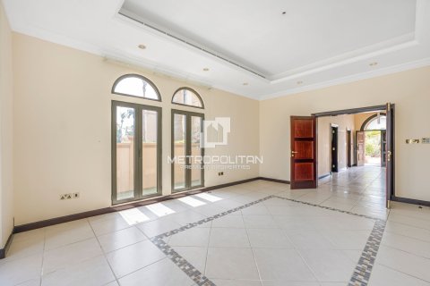 Villa de 4 dormitorios en Palm Jumeirah, UAE No. 128581 6