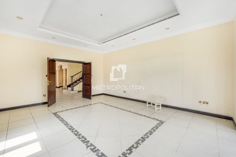 Villa de 4 dormitorios en Palm Jumeirah, UAE No. 128581 8