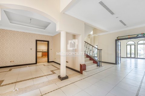 Villa de 4 dormitorios en Palm Jumeirah, UAE No. 128581 7