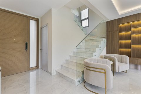 Villa de 5 chambres à Dubai, UAE No. 162351 3