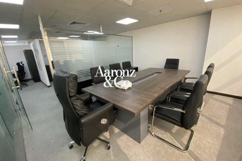 Офис 157м² в Джумейра Лейк Тауэрс, ОАЭ №224345 16