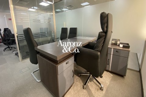 Офис 157м² в Джумейра Лейк Тауэрс, ОАЭ №224345 8