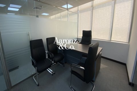 Офис 157м² в Джумейра Лейк Тауэрс, ОАЭ №224345 13