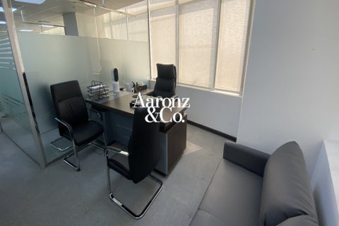 Офис 157м² в Джумейра Лейк Тауэрс, ОАЭ №224345 9
